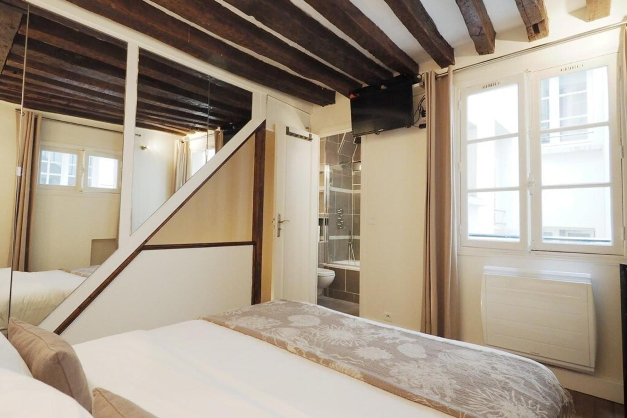 Louvre Parisian Duplex باريس المظهر الخارجي الصورة