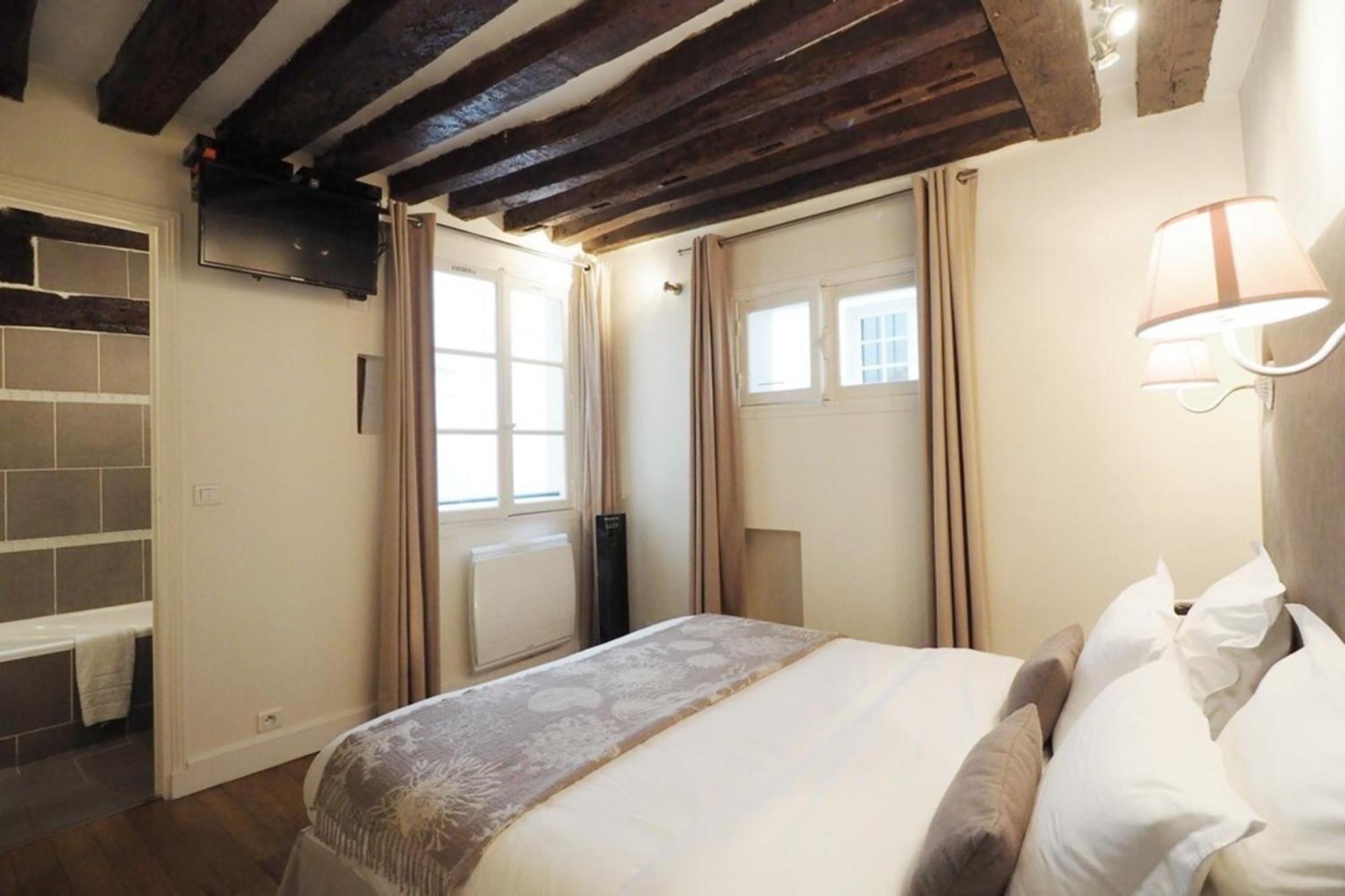 Louvre Parisian Duplex باريس المظهر الخارجي الصورة